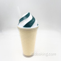 Prodotti in vendita a caldo all&#39;ingrosso 16oz riutilizzabile a doppia parete a doppia parete bevanda a colori da bere di plastica di gelato con coperchio